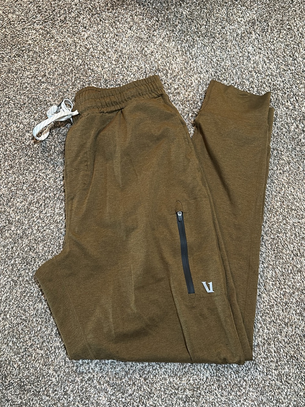 Vuori Olive Green Drawstring Joggers with Zip Pocket